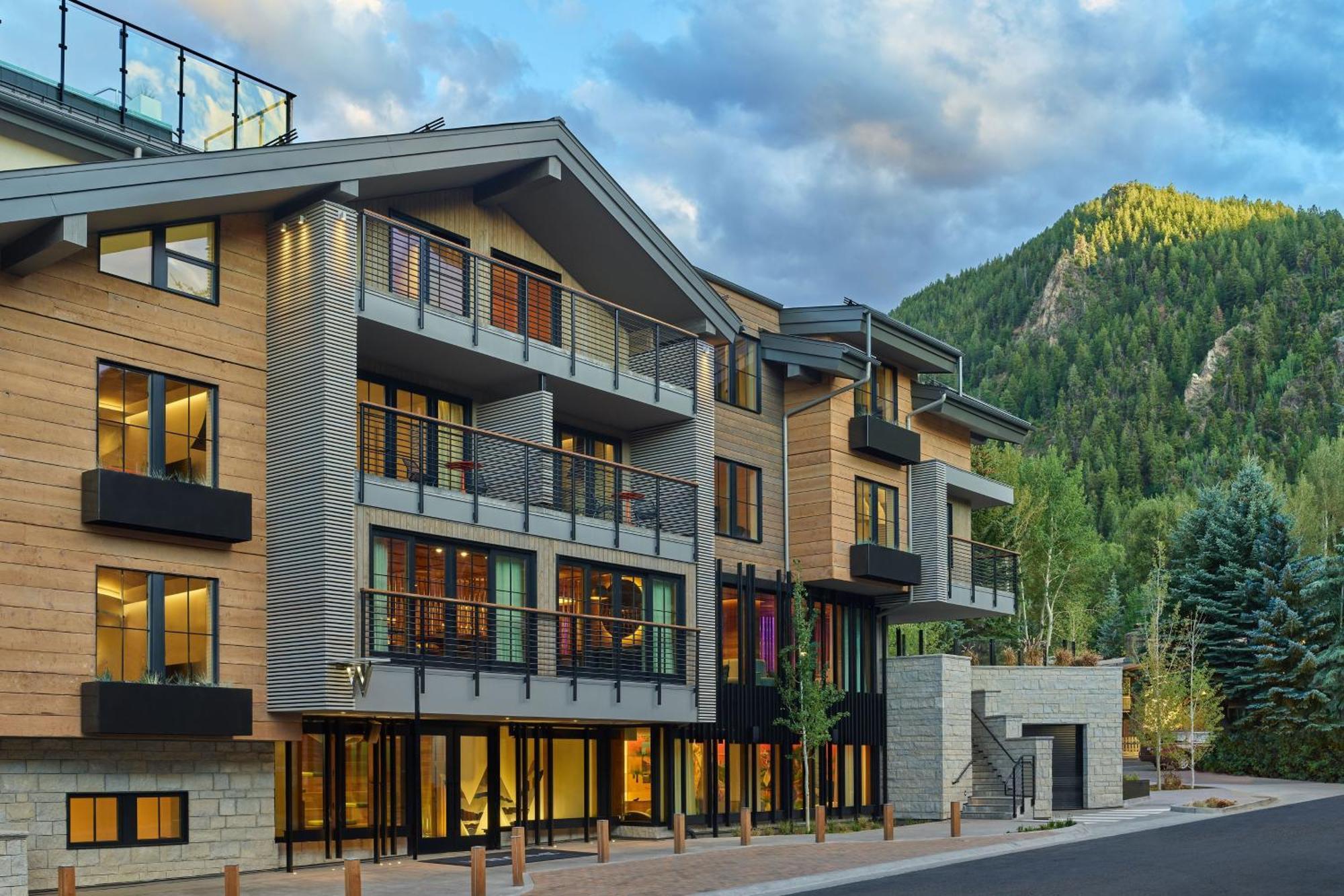 W Aspen Hotel Exterior photo